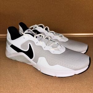 Nike Legend Essential 2 Men's Size 13 Training Shoes CQ9356-002